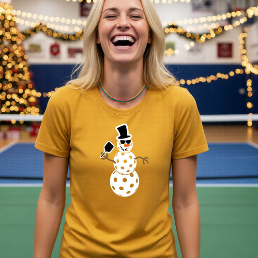 Christmas Pickleball Tee for Women Festive Womens Holiday Shirt Pickleball Gift for Her Short-Sleeve