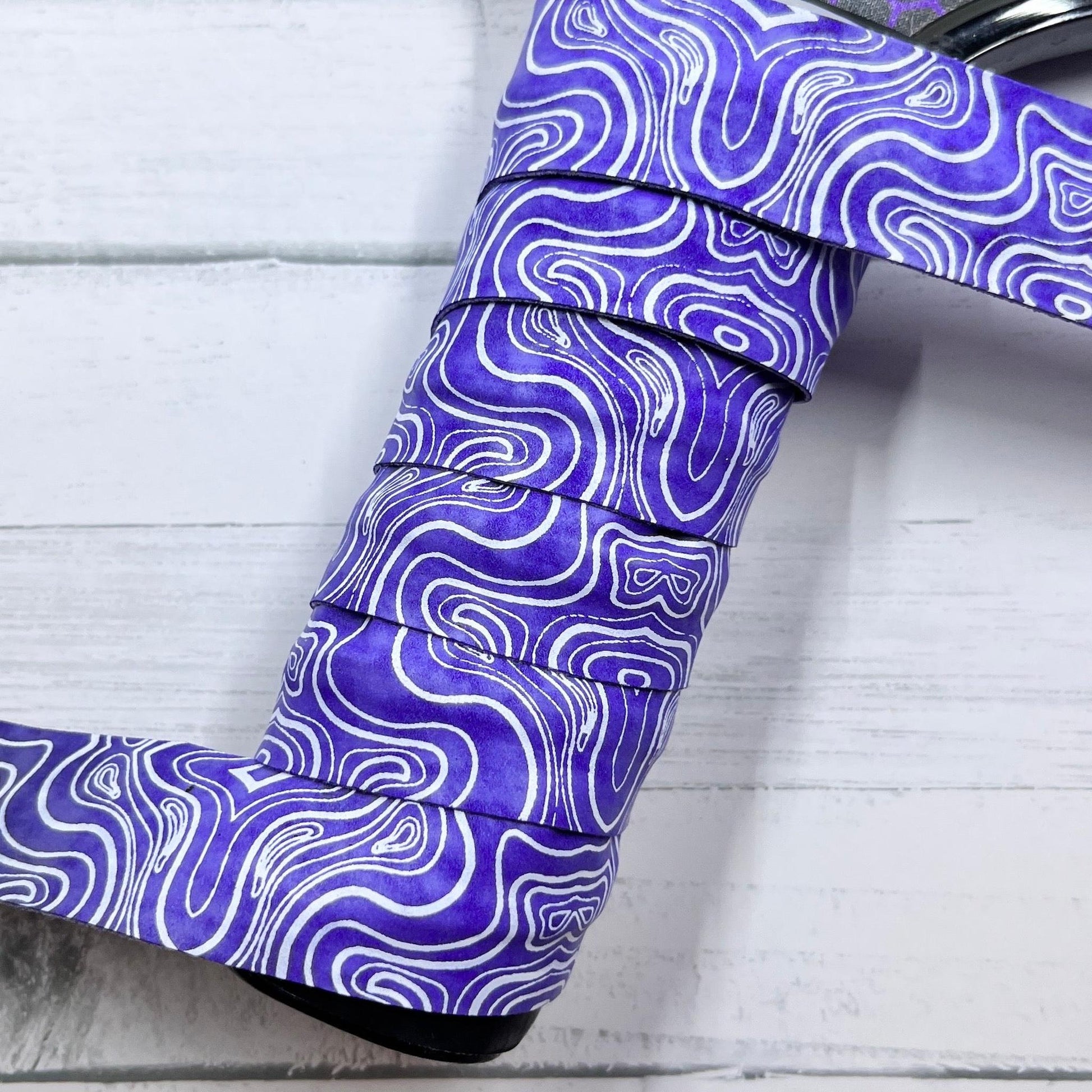 Swirls | Pickleball Grips/Overgrips | Fun Pickleball Gifts