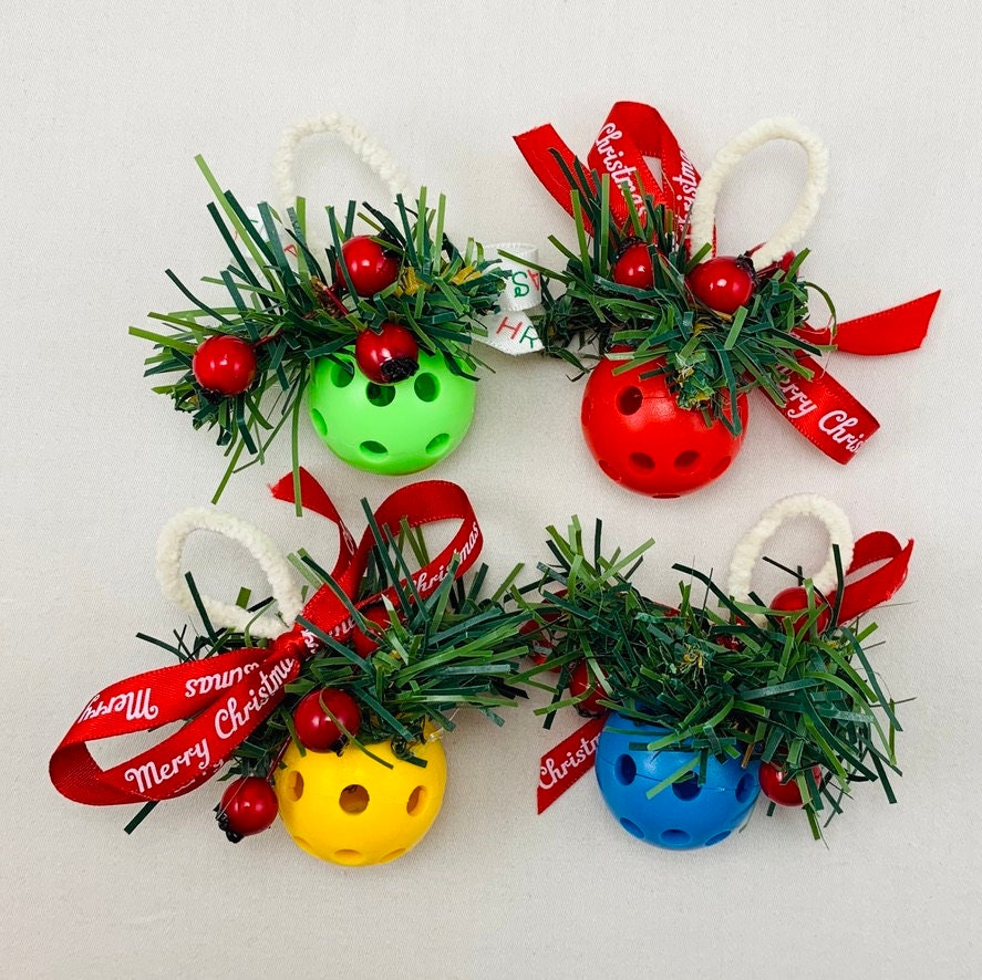 Pickleball Christmas Mistletoe | Pickleball Christmas Gifts And Decor
