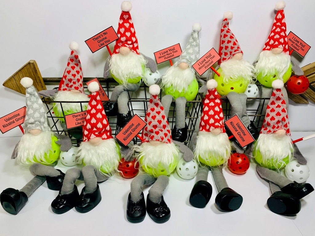 Valentine's Pickleball Gnomes (Customizable) | Pickleball Valentine's Gifts And Decor
